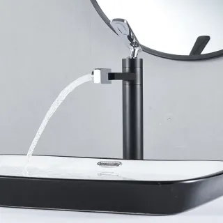 Смеситель для раковины Shevanik S6611H с поворотным носиком чёрный/хром